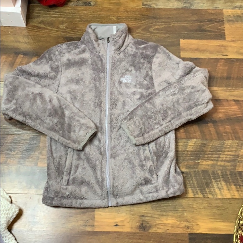 grey north face jacket